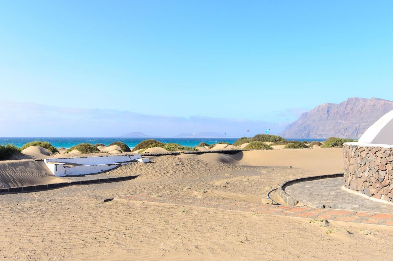 Famara Beach Apt Dış mekan fotoğraf