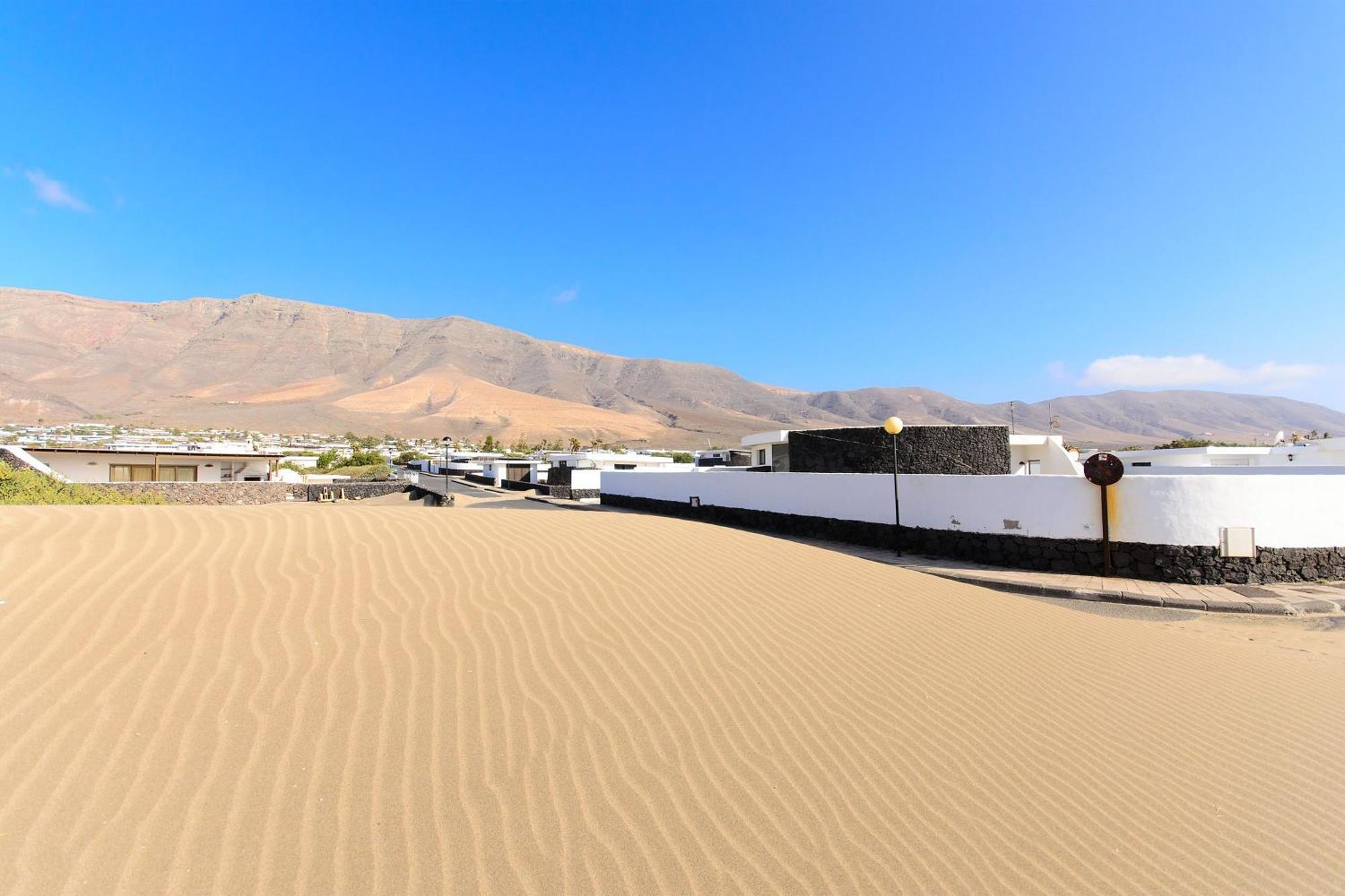 Famara Beach Apt Dış mekan fotoğraf